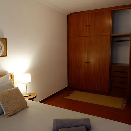 Casa Da Ondrinha Holiday home Capinha