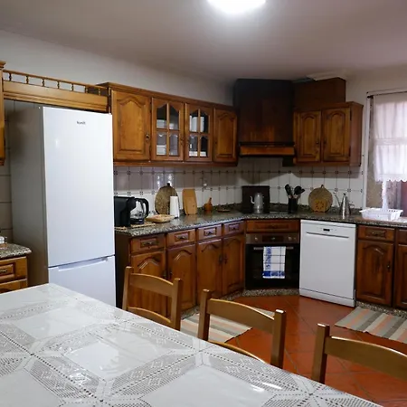 Casa Da Ondrinha * Capinha