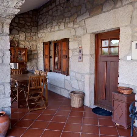 Casa Da Ondrinha * Capinha