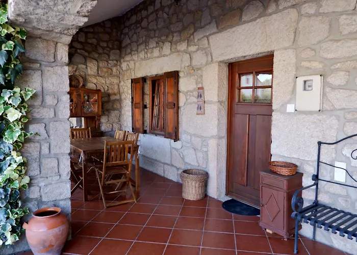 Casa Da Ondrinha * Capinha